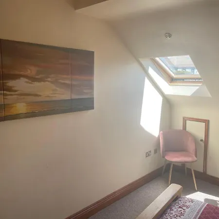 Riverside Apartment *