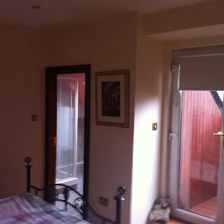 Riverside Apartman