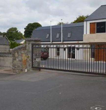 Daire Riverside Westport