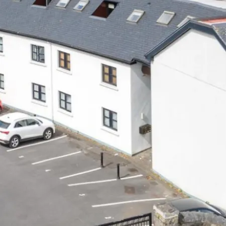 Riverside * ווסטפורט